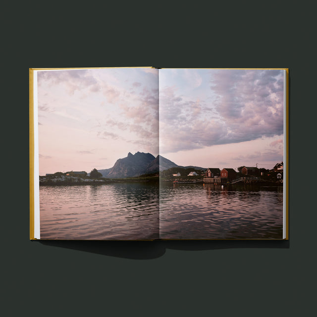 North Norway: Seasons of Sun and Snow (Fare Folk)