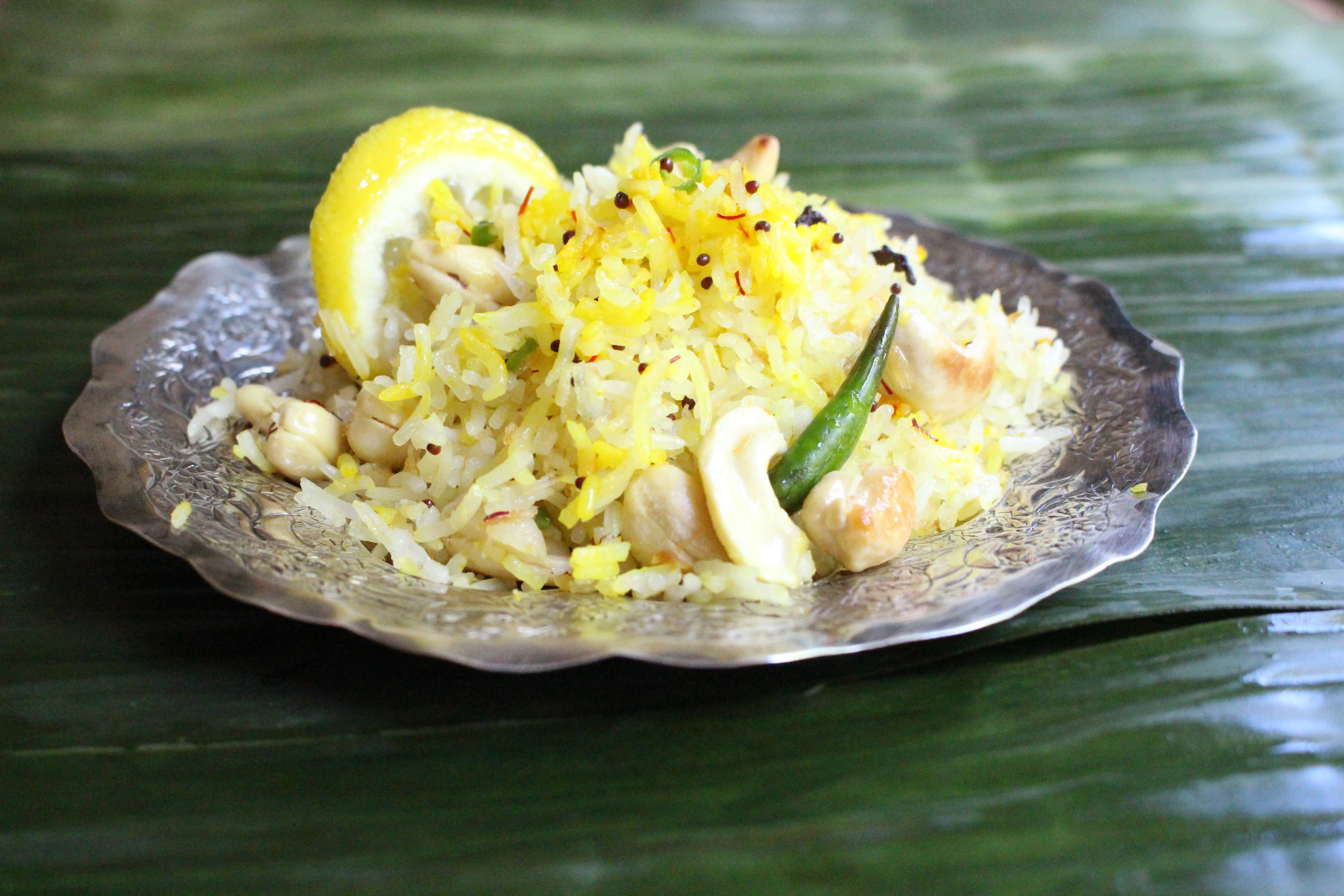 The Route to Parsi Cooking: From Pars to India and Beyond (Niloufer Mavalvala)
