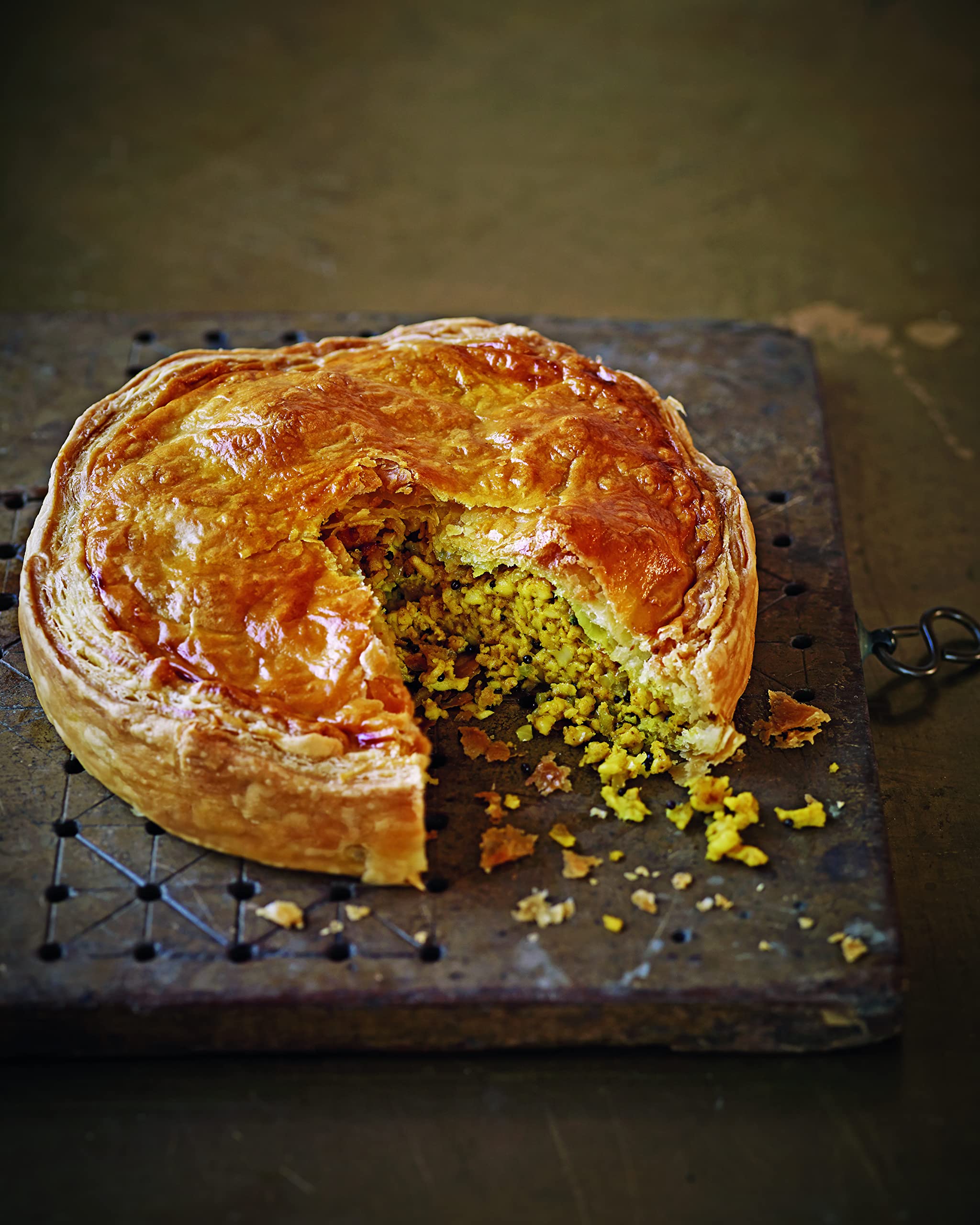The Cardamom Trail: Delicious Bakes Inspired by India (Chetna Makan)