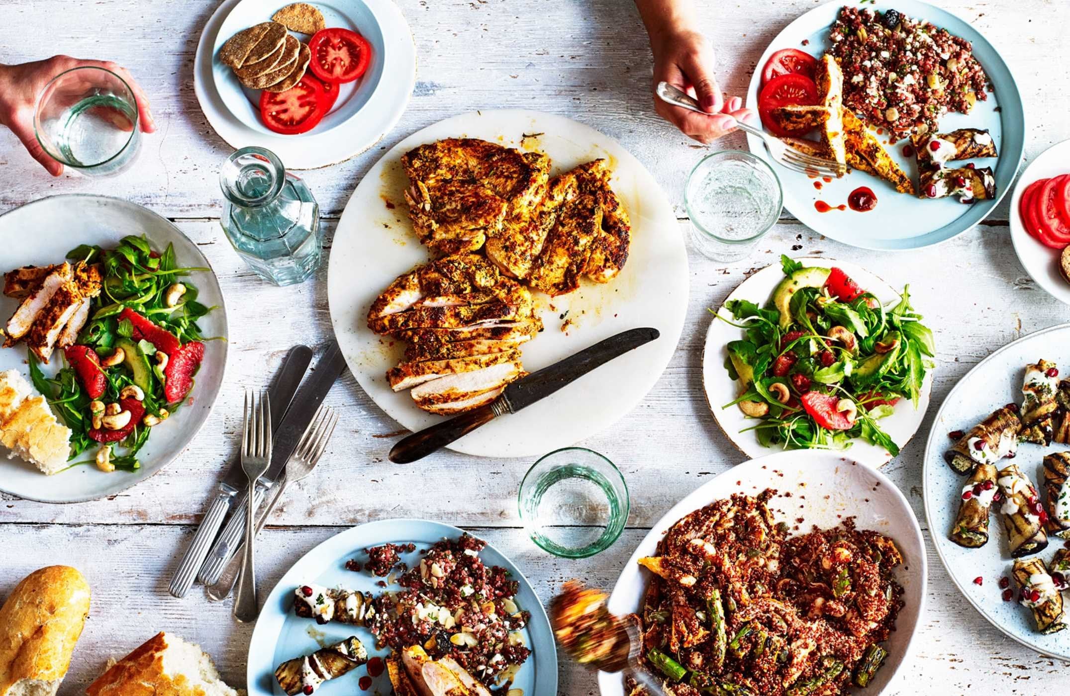 Feasts: Middle Eastern Food to Savor and Share (Sabrina Ghayour)