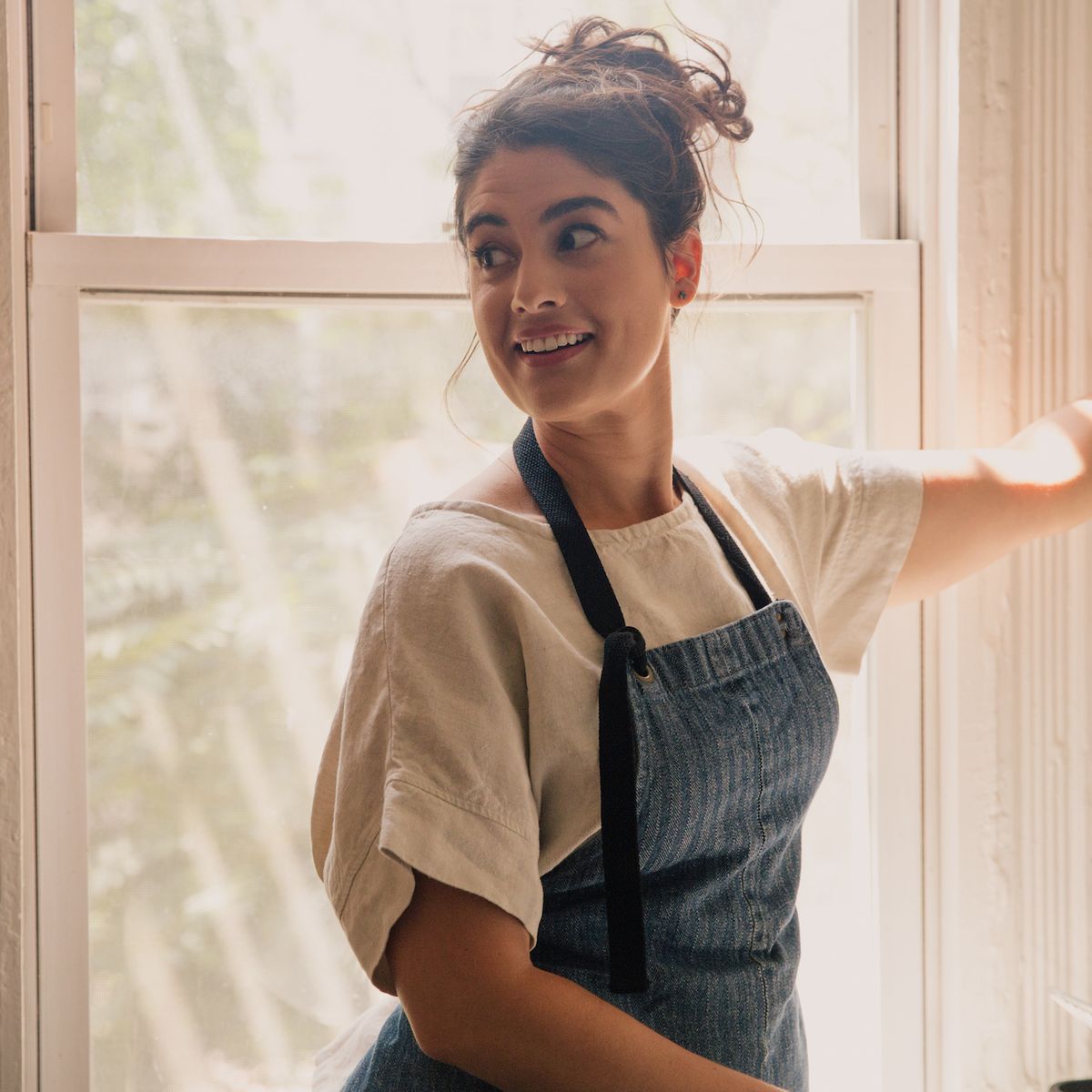 Snacking Bakes: Simple Recipes for Cookies, Bars, Brownies, Cakes, and More (Yossy Arefi)