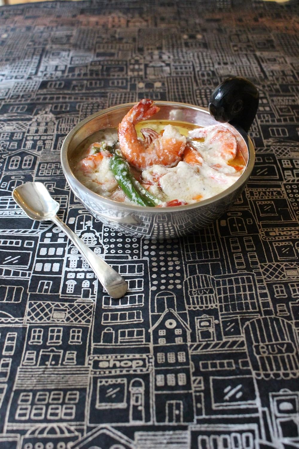 The Route to Parsi Cooking: From Pars to India and Beyond (Niloufer Mavalvala)