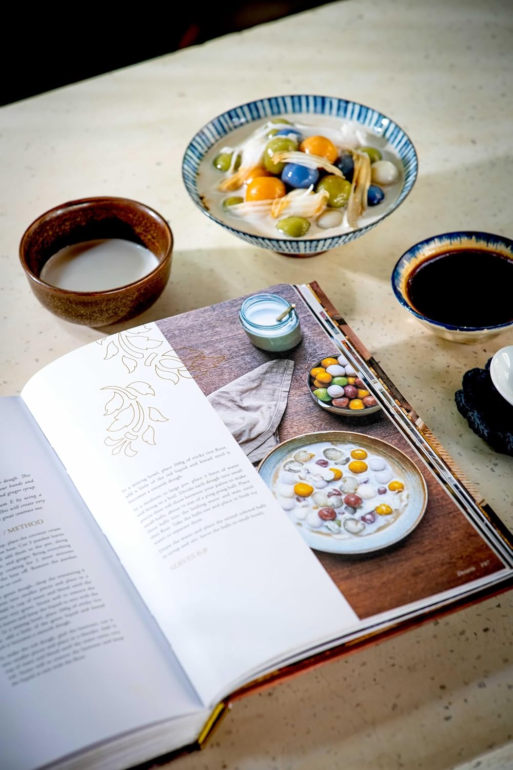 NHUM: Recipes from a Cambodian Home Kitchen (Rotanak Ros, Nataly Lee)