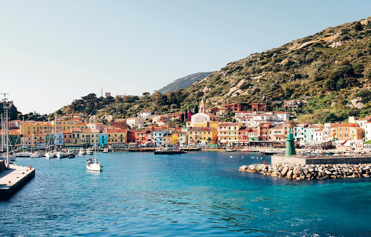 Italian Coastal: Recipes and Stories From Where the Land Meets the Sea (Amber Guinness)