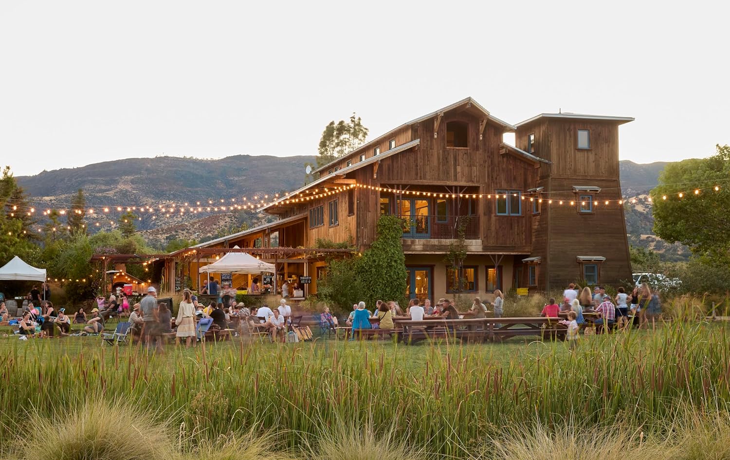 *Pre-order* Full Belly: Recipes and Stories from a Family Farm (Amon Muller, Jenna Muller)