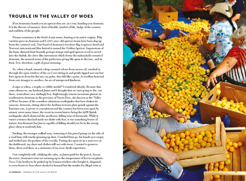 Green Mountains : Walking the Caucasus with Recipes (Caroline Eden)