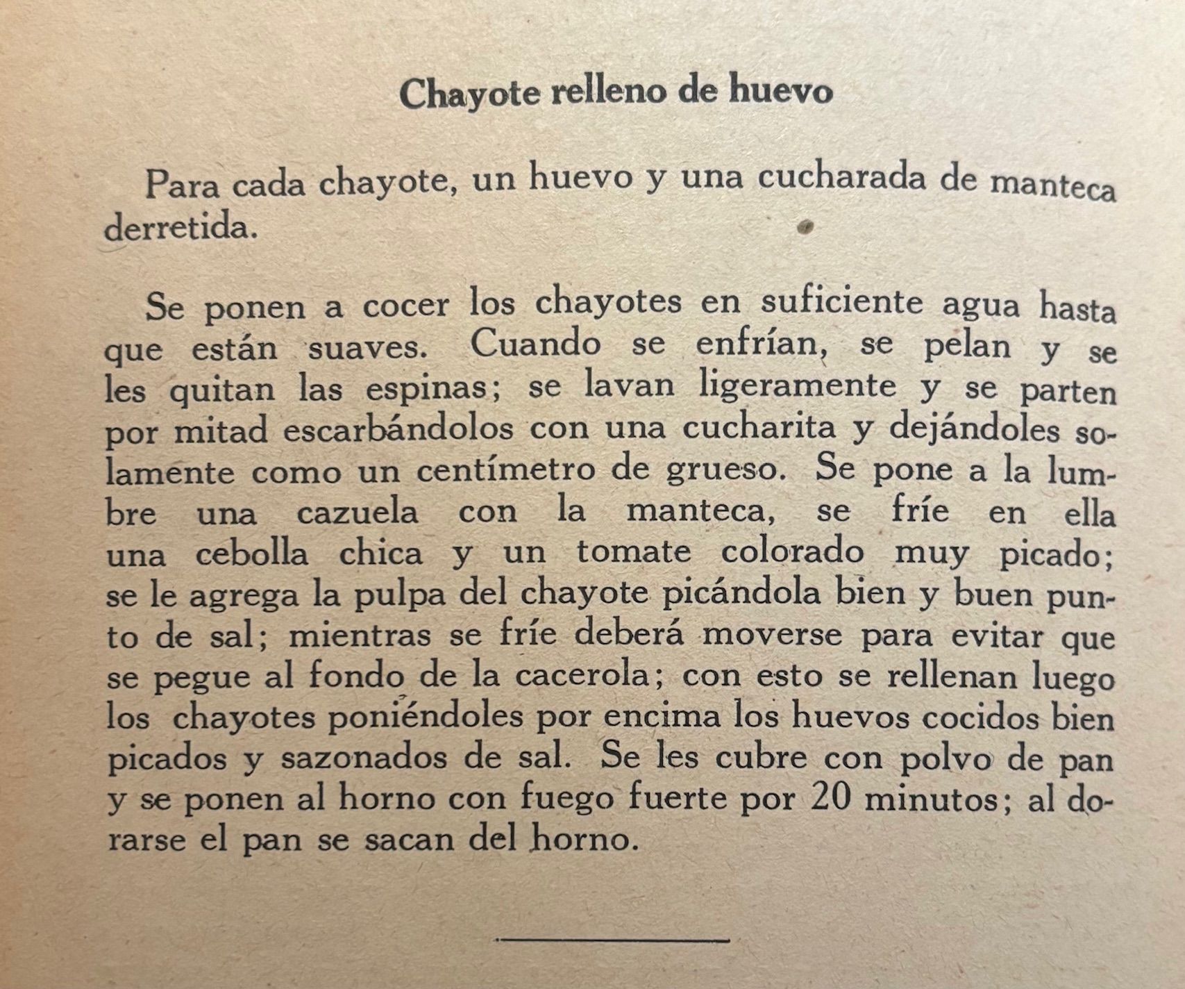 (Mexican) Faustina LaValle de Hernandez. La Exquisita Cocina de Campeche: 400 Recetas Experimentadas