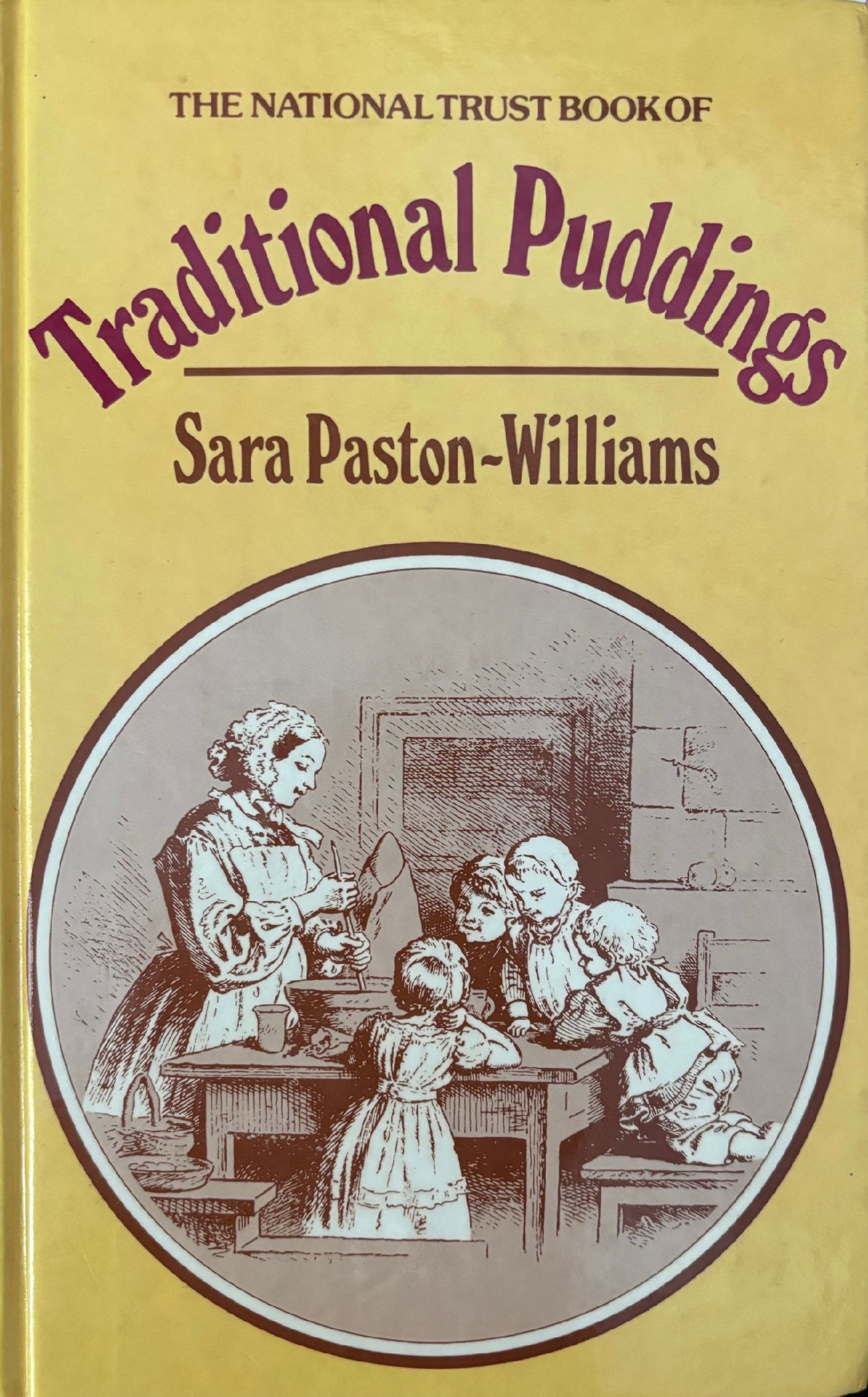 (English) Sara Paston-Williams. The National Trust Book of Traditional Puddings