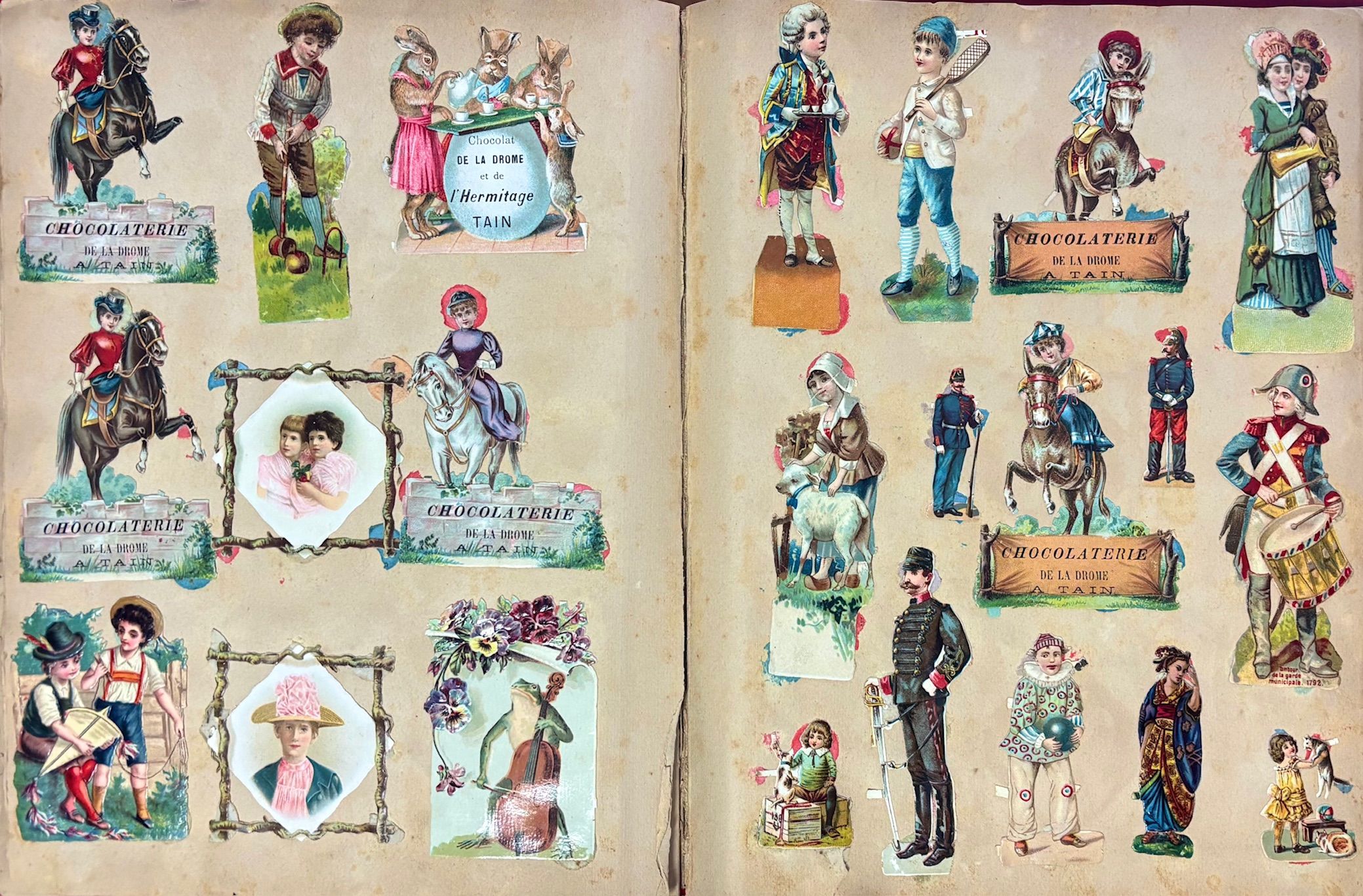 (Chocolate) Album of French chocolate trade cards & paper dolls