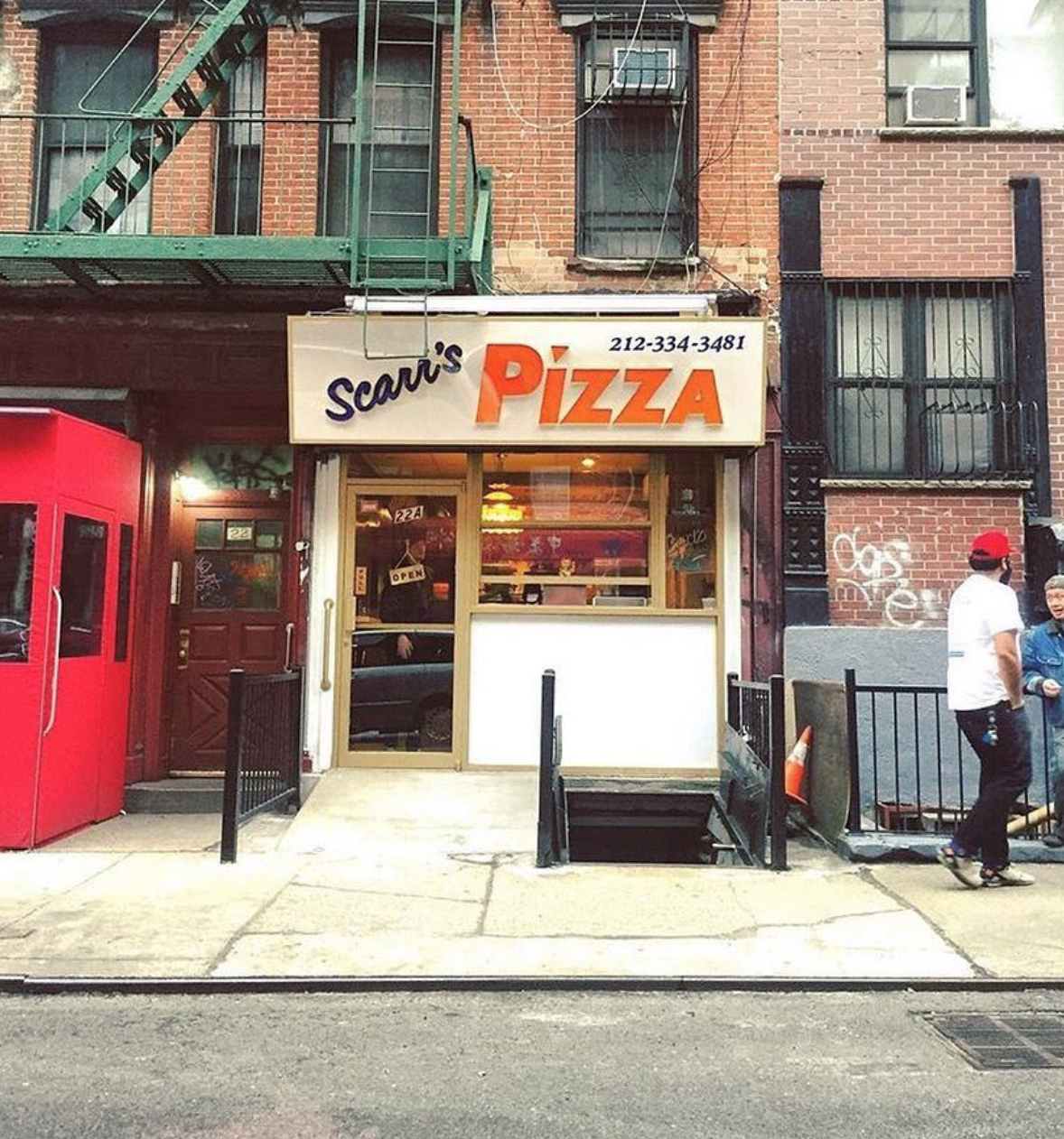 *Pre-order* The Scarr's Pizza Book: New York-Style Pizza for Everybody (Scarr Pimentel)