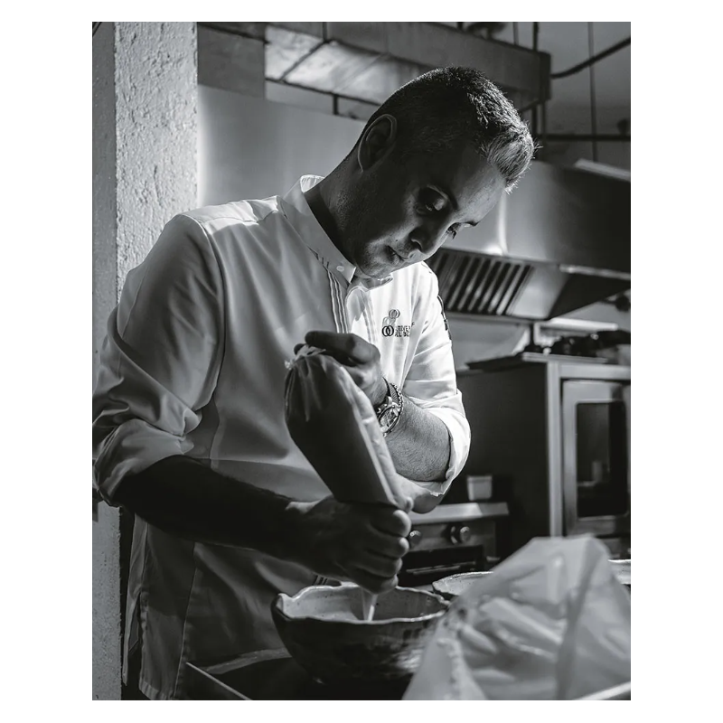 Materia Dulce/Sweet Matter - No Rules Plated Desserts (Angel R. Betancourt)