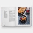 The Levantine Vegetarian: Recipes from the Middle East (Salma Hage)