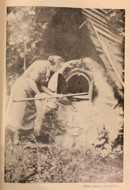 (Canadian - Quebec) Renouf, Mrs. Ethel. The Black Whale Cook Book: Fine Old Recipes from the Gaspé Coast, Going Back to Pioneer Days.