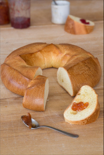 Sourdough Panettone and Viennoiserie (Thomas Teffri-Chambelland)